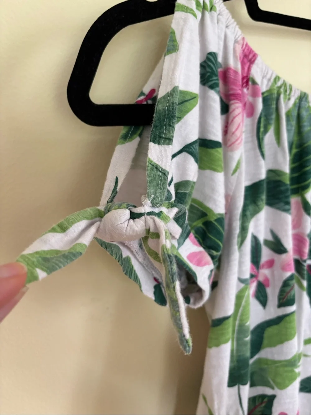 Old Navy Off-Shoulder Crop Top with Pink & Green Tropical Print GIRLS 10-12